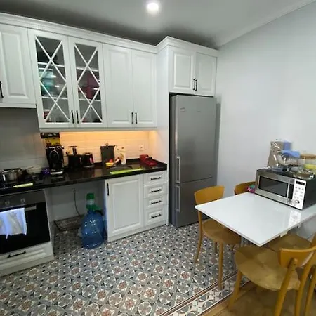 Cozy, Calm House With A Private Garden * Estambul