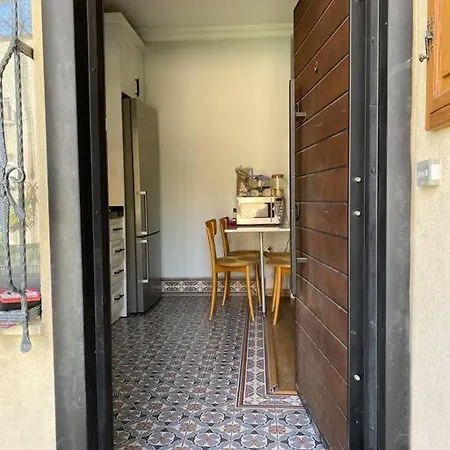 Daire Cozy, Calm House With A Private Garden