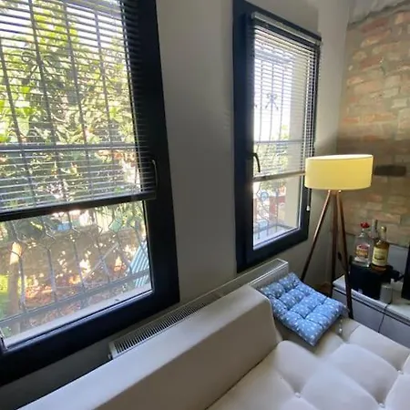 Cozy, Calm House With A Private Garden Daire *