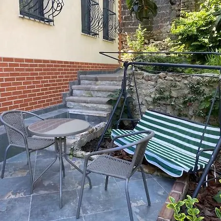 Διαμέρισμα Cozy, Calm House With A Private Garden